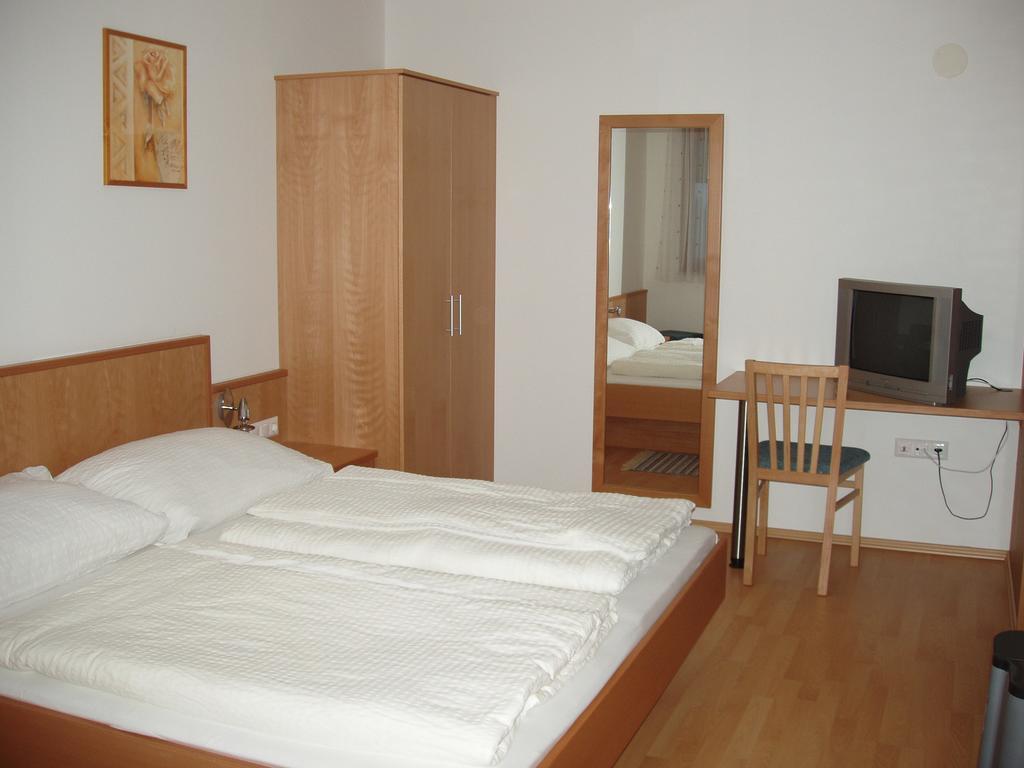 Gaestehaus Strommer Illmitz Εξωτερικό φωτογραφία